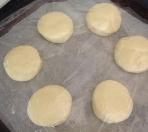 Jam Cheesecake Baked Doughnuts recipe.