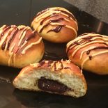 Chocolate and Peanut Butter Sweet Buns recipe