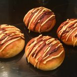 Chocolate and Peanut Butter Sweet Buns recipe