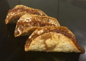 Apple and Cinnamon Dessert Crumble Taco’s recipe